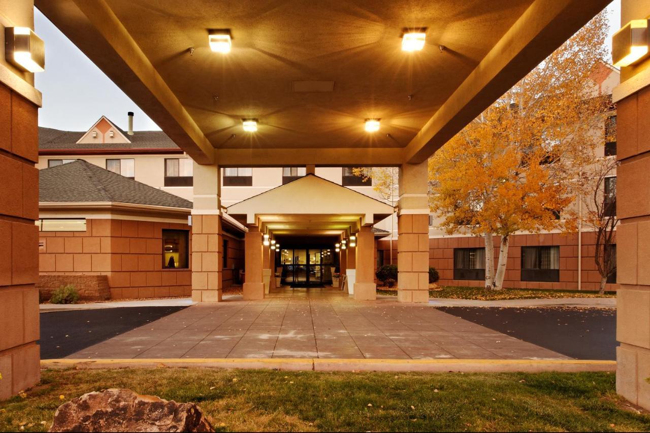 Hotel Express & - Black Canyon Area By Ihg