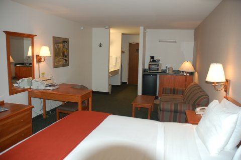 Express & - Black Canyon Area By Ihg