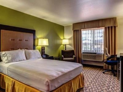 Express & - Black Canyon Area By Ihg Montrose